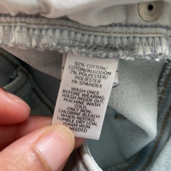 Loft Curvy Skinny Ankle Jeans - Picture 4 of 9